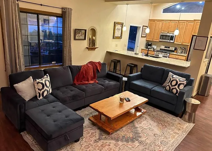 Family Friendly With Character And Charm Holiday home *